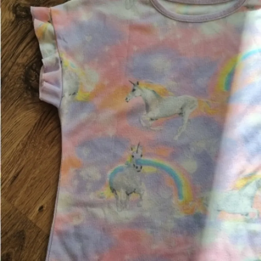 پیراهن دخترانه