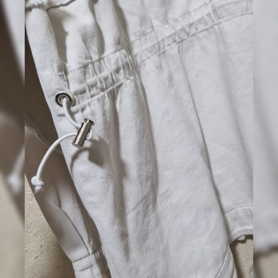 کت جین سفید