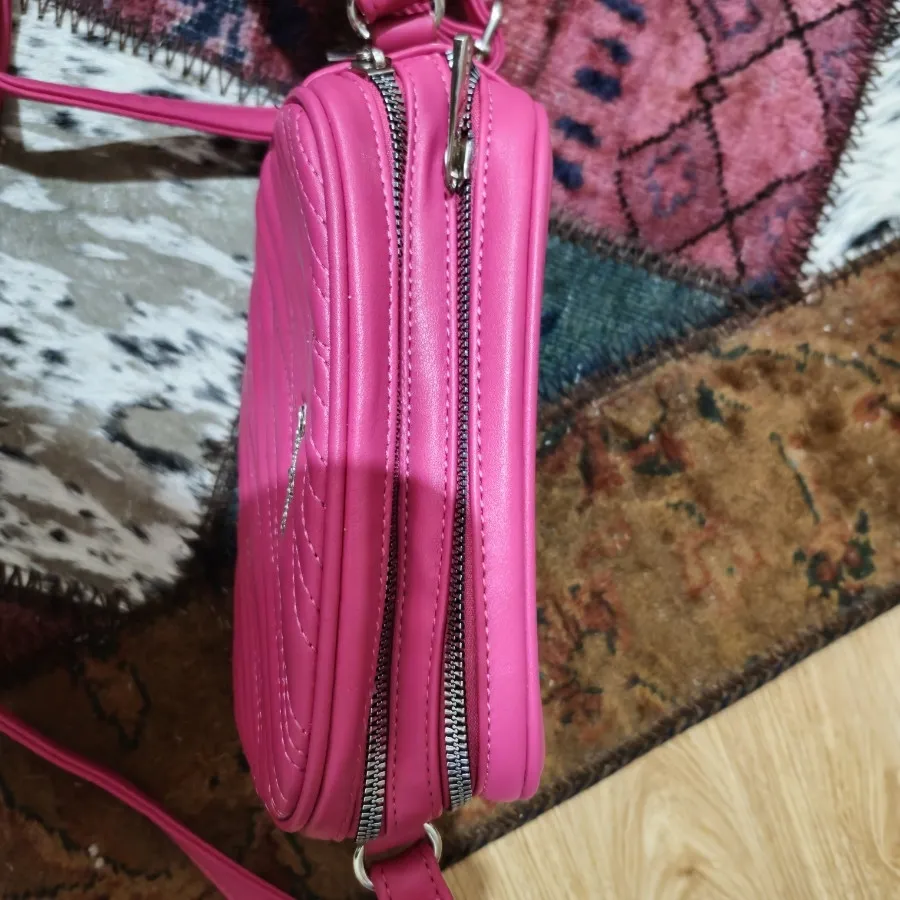 کیف دوشی دیوید جونز