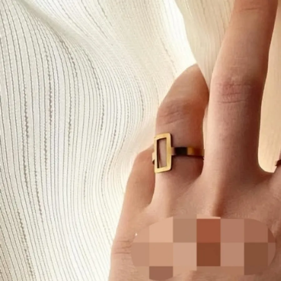 انگشتر استیل  کپی طلا