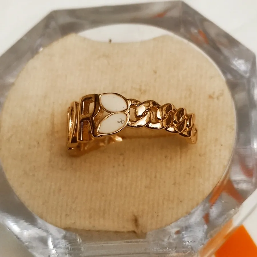 انگشترDior, کپی طلا