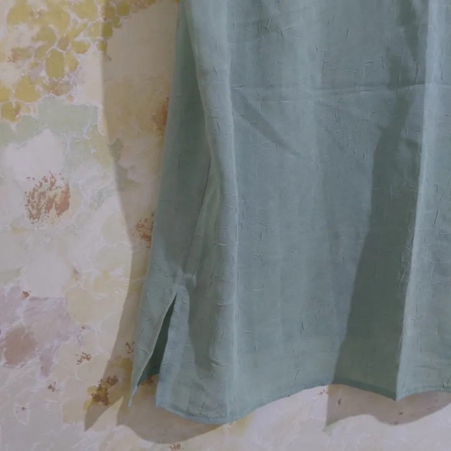 تاپ حریر سبز