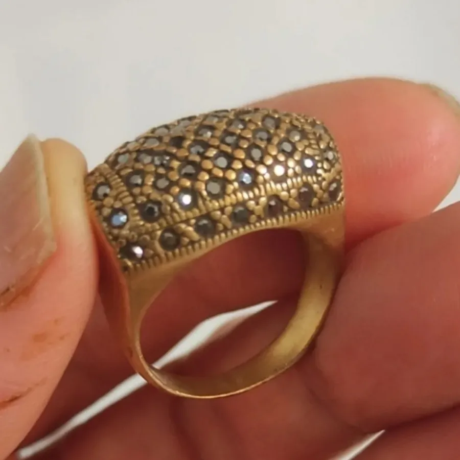 انگشتر برنجی پرنگین