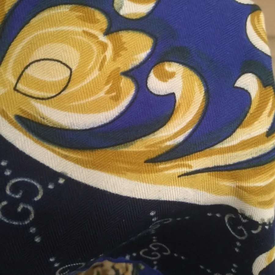 روسری قواره بزرگ