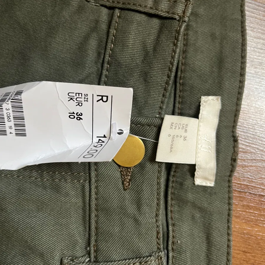 شورتک برند H&M