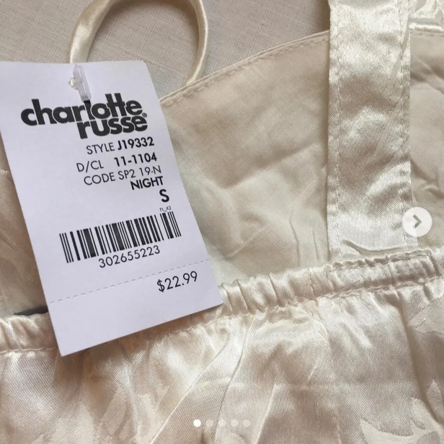 بادی ساتن charlotte russe