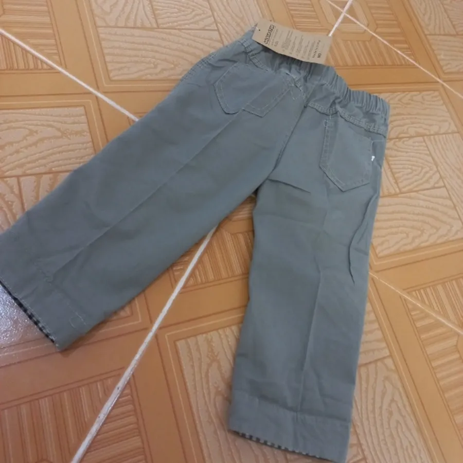 شلوار بچگانه