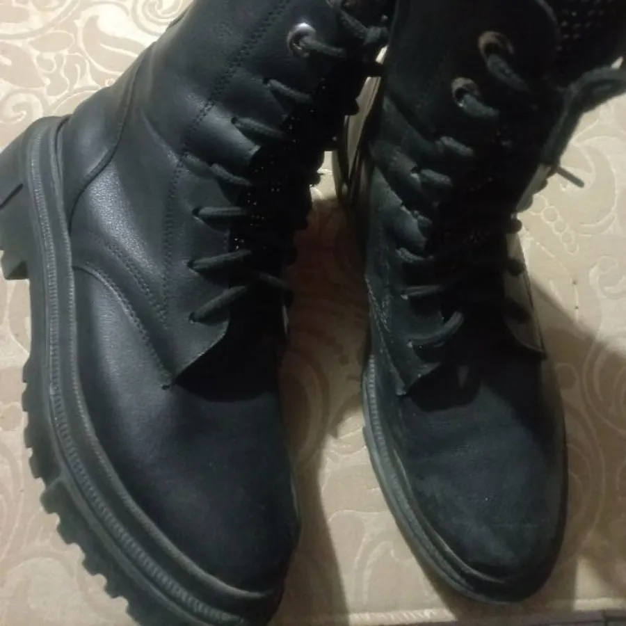 بوت بلند زیبا