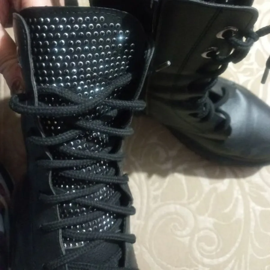 بوت بلند زیبا