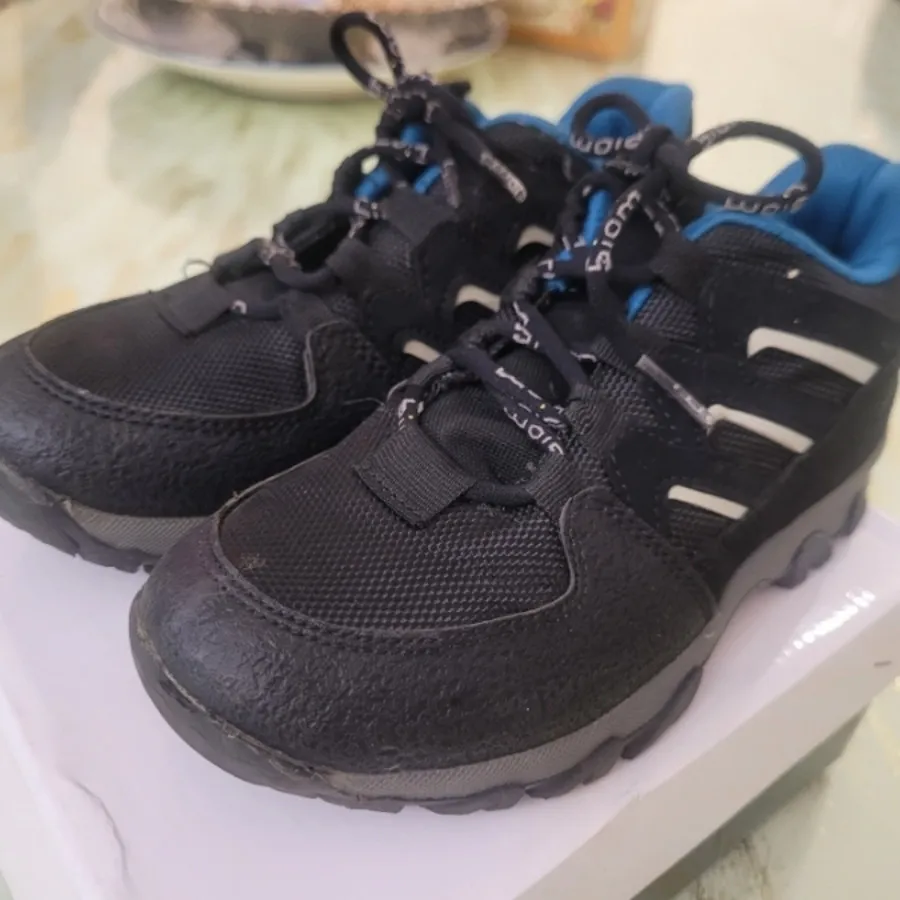 کتونی زمستانی بچگانه