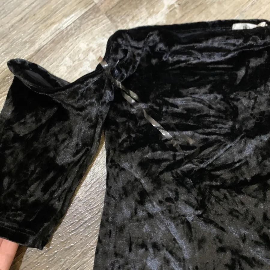 پیراهن مخمل خارجی