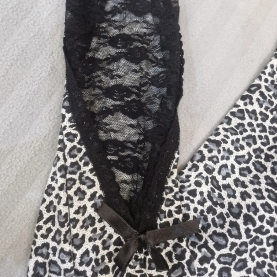 شلوارک زنانه