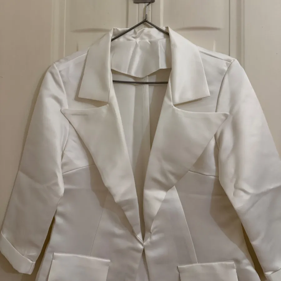 کت ساتن مات