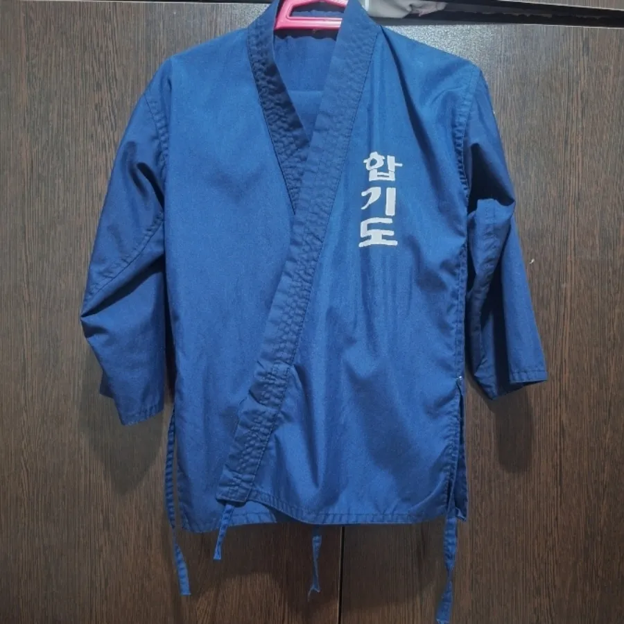 بلوز وشلوار ورزشی