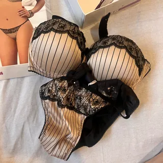 لباس زیر مارک