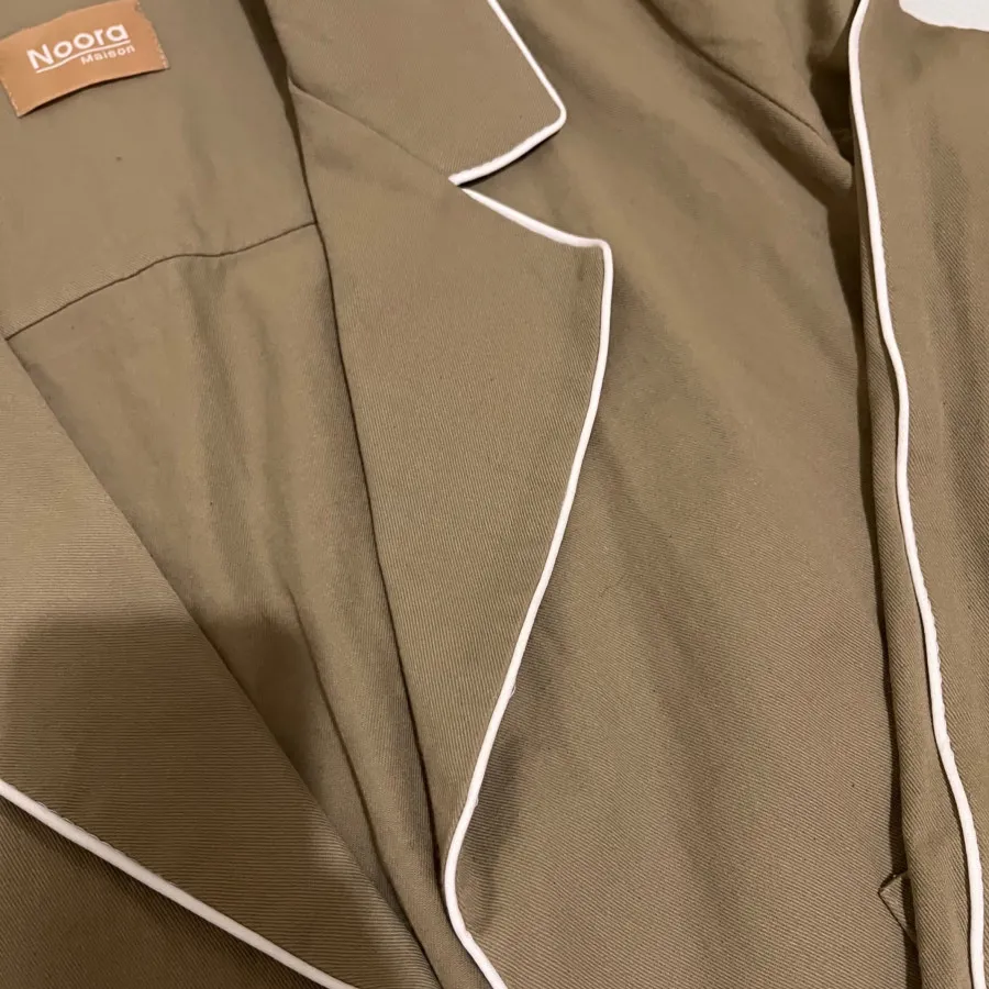 کت کتان نوار دوری