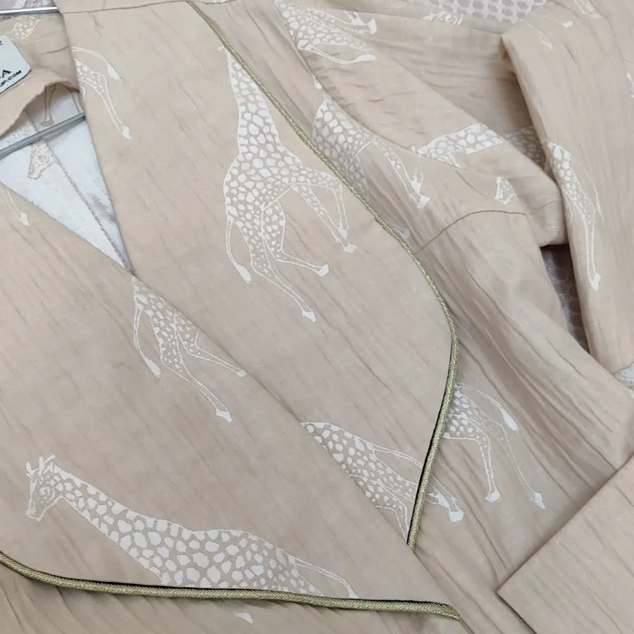 مانتو کتی ژاکارد