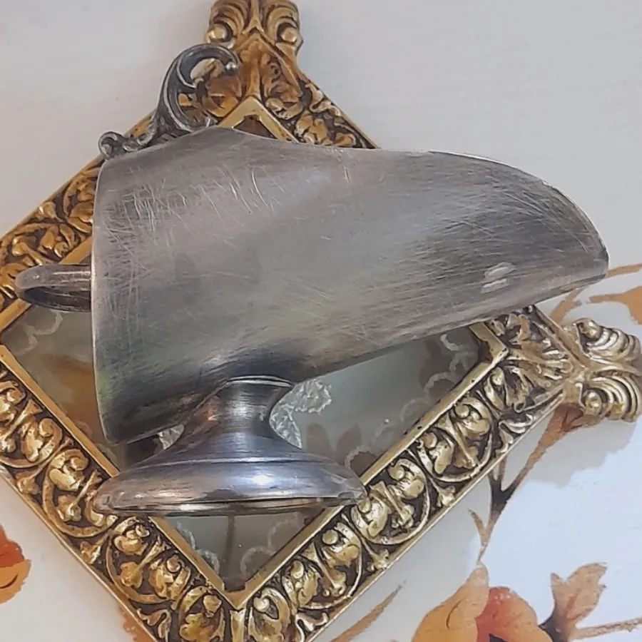 سرتاس یا نبات دان