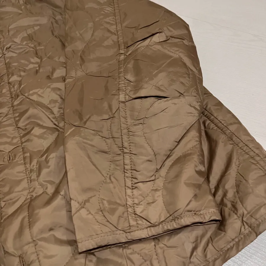 کاپشن کوتاه نازک