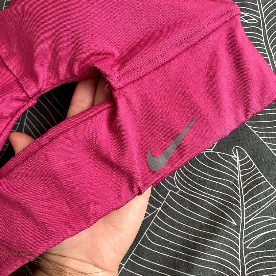 نیم تنه ورزشی سرخابی nike