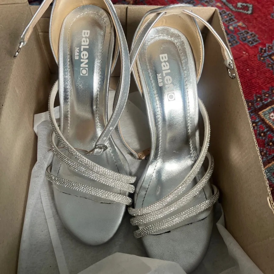 کفش پاشنه بلند مجلسی