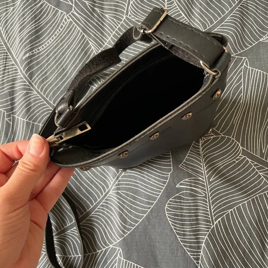 کیف مشکی کوچک