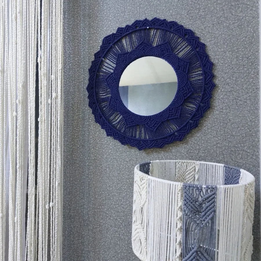 آینه مکرومه