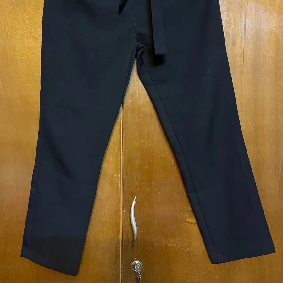 شلوار مشکی با کیفیت