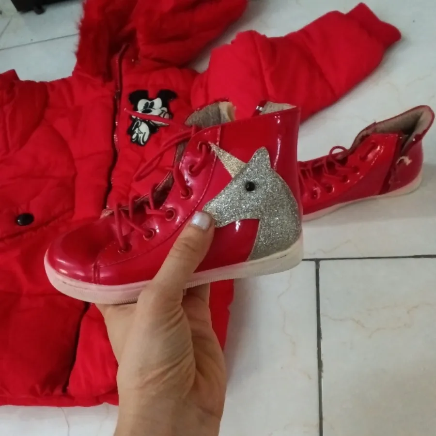 کاپشن وبوت دخترانه