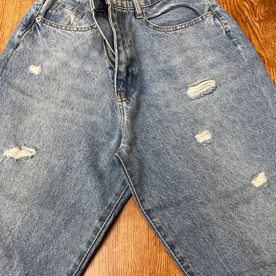 شلوار جین مام زاپ دار