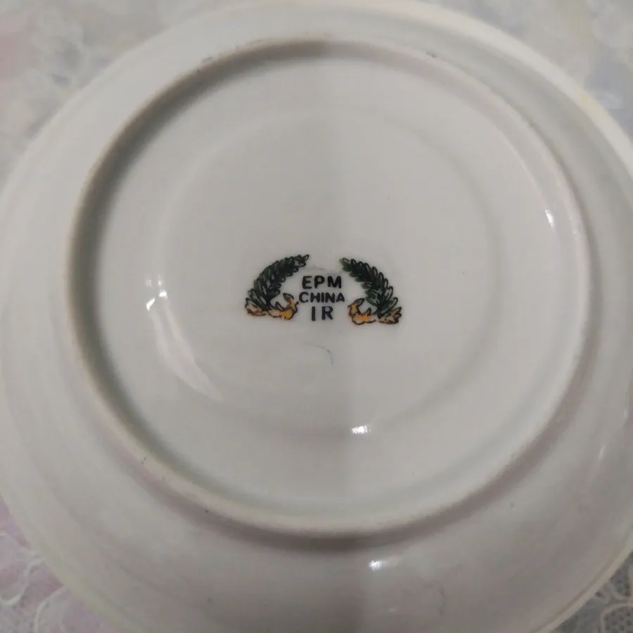 نعلبکی قدیمی چینی