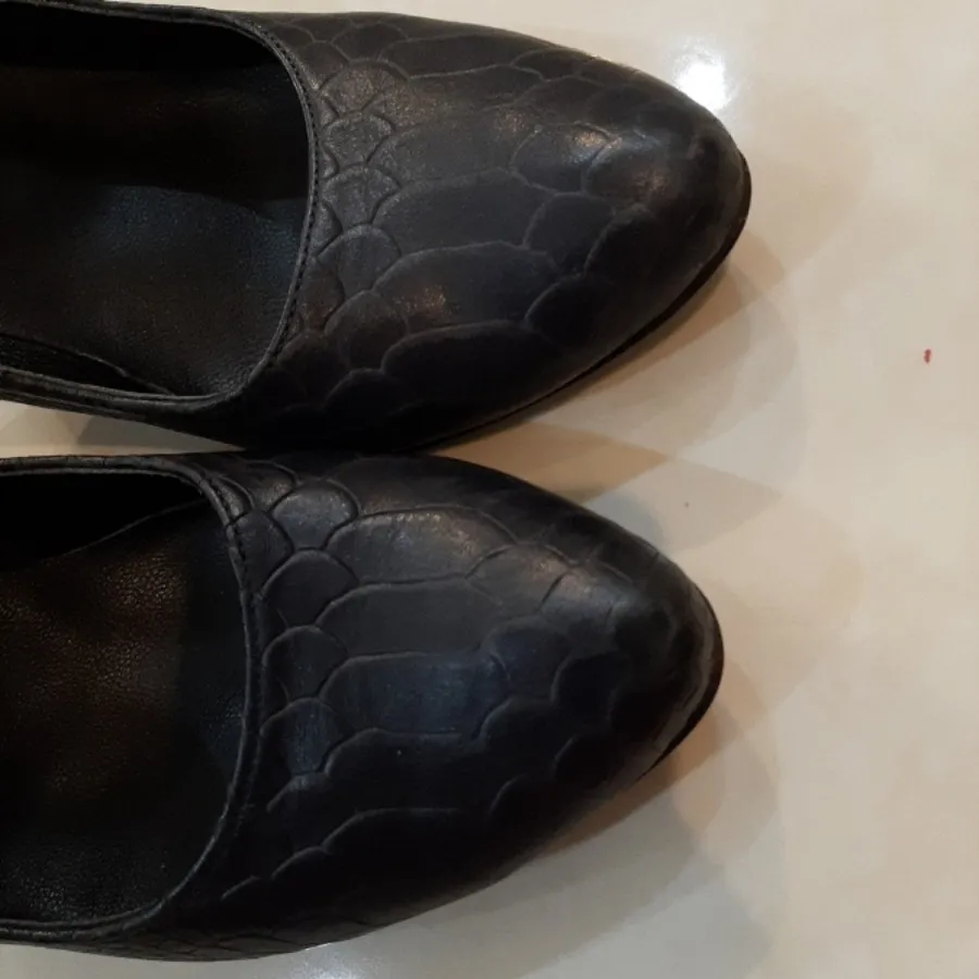 کفش پاشنهدار