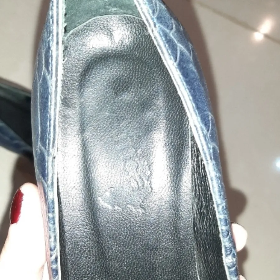 کفش پاشنهدار