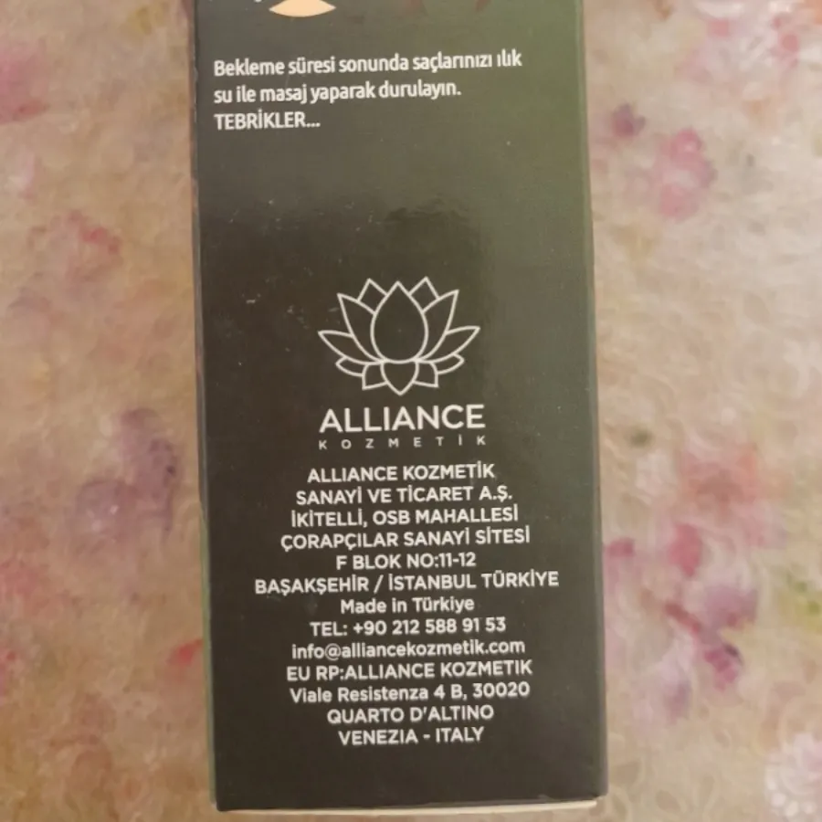 رنگ موی سارا پارکر