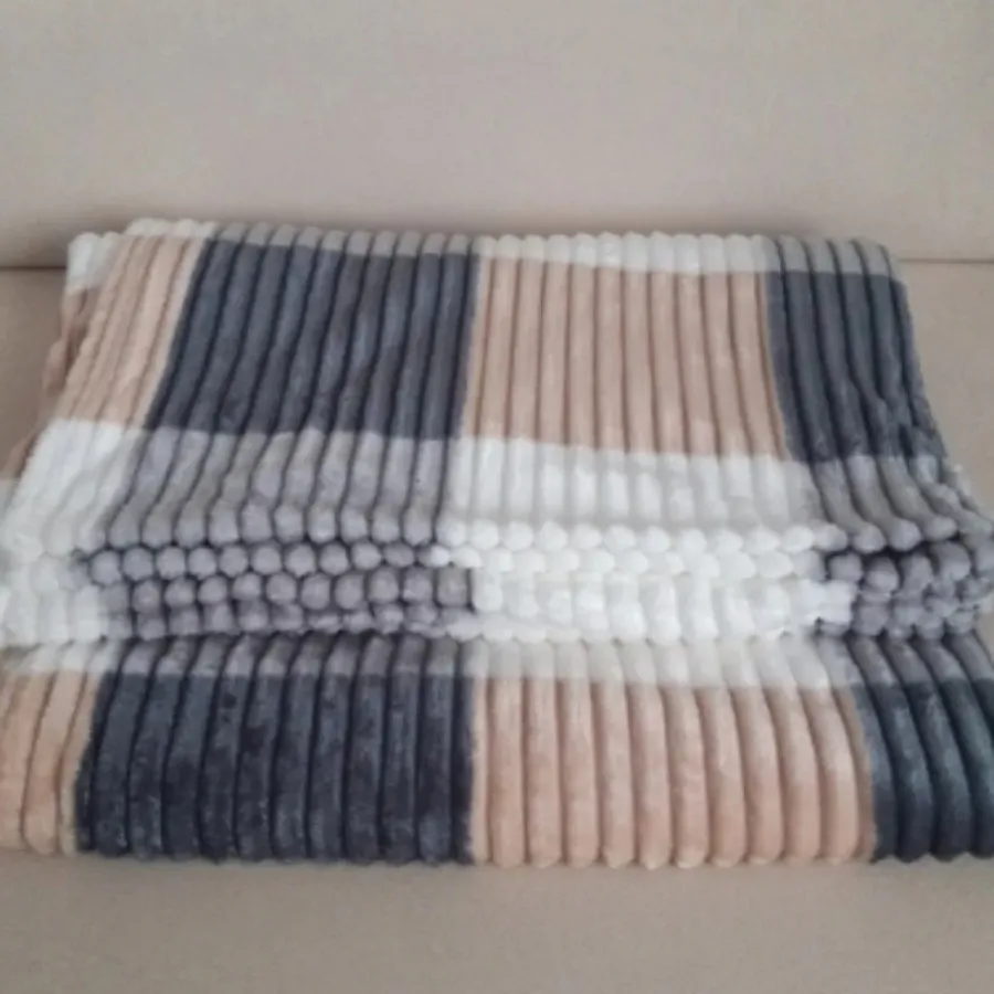 پتو مسافرتی پلیسه