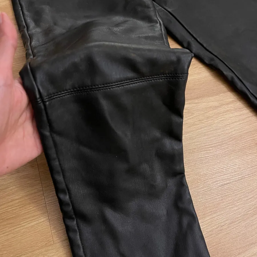 شلوار چرم برشکا