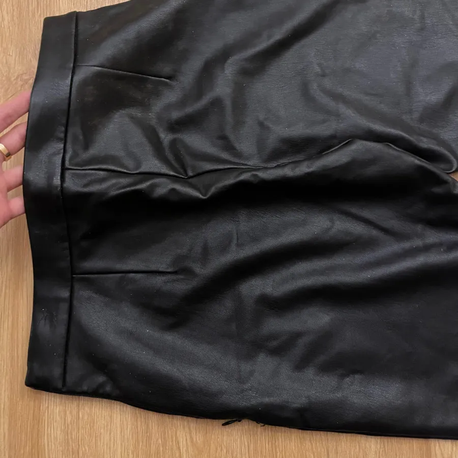 شلوار چرم برشکا