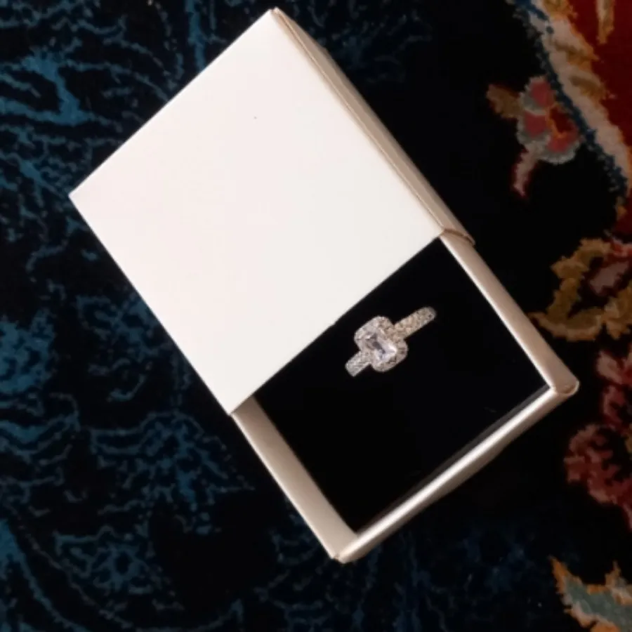 انگشتر سایز کوچیک نگینی