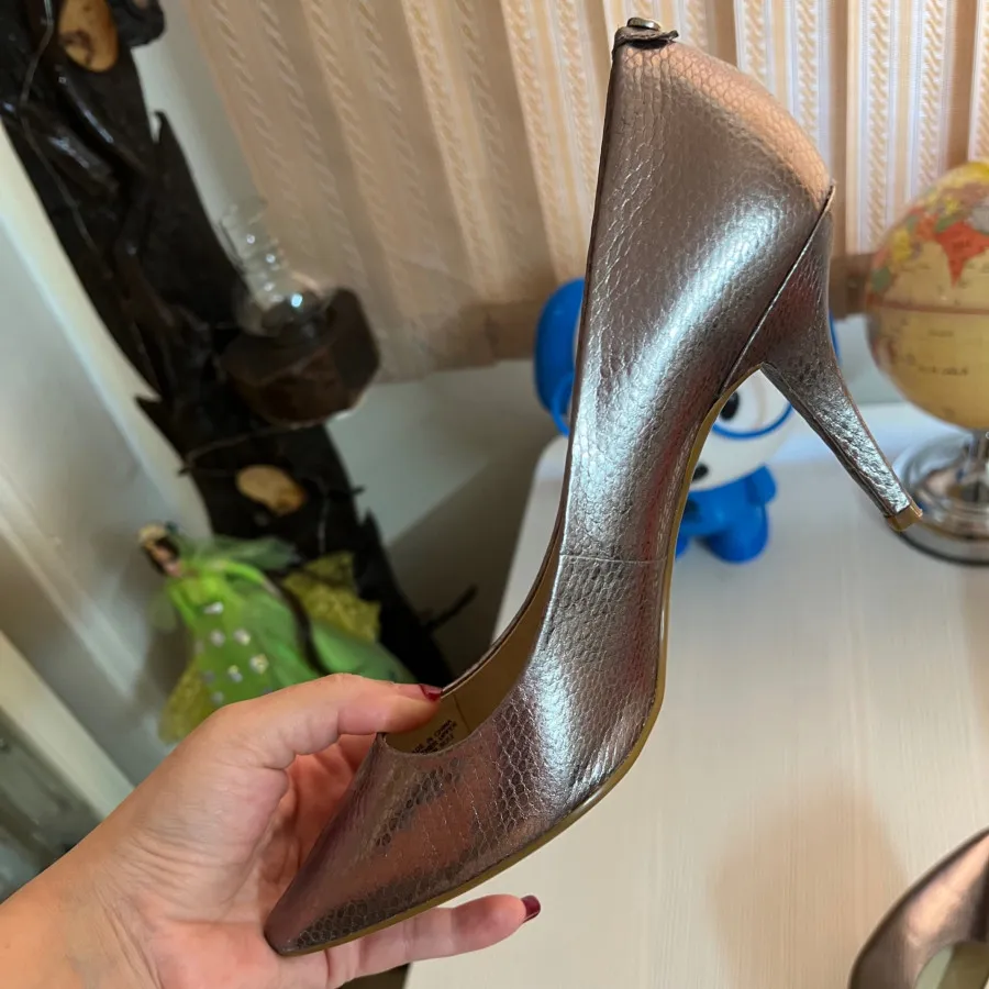 کفش مجلسی MICHAEL KORS