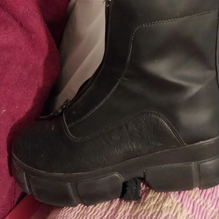 نیم بوت جلو زیپ