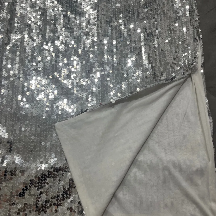 دامن پولکی و کراپ