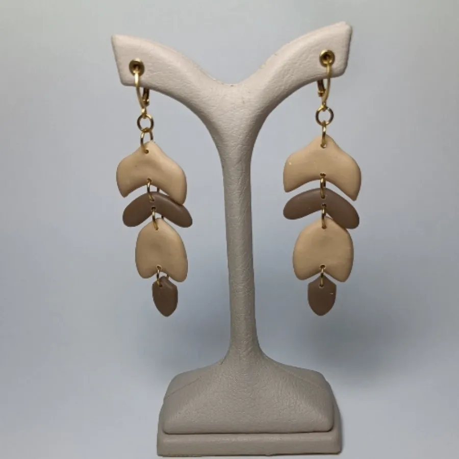 گوشواره پلیمری