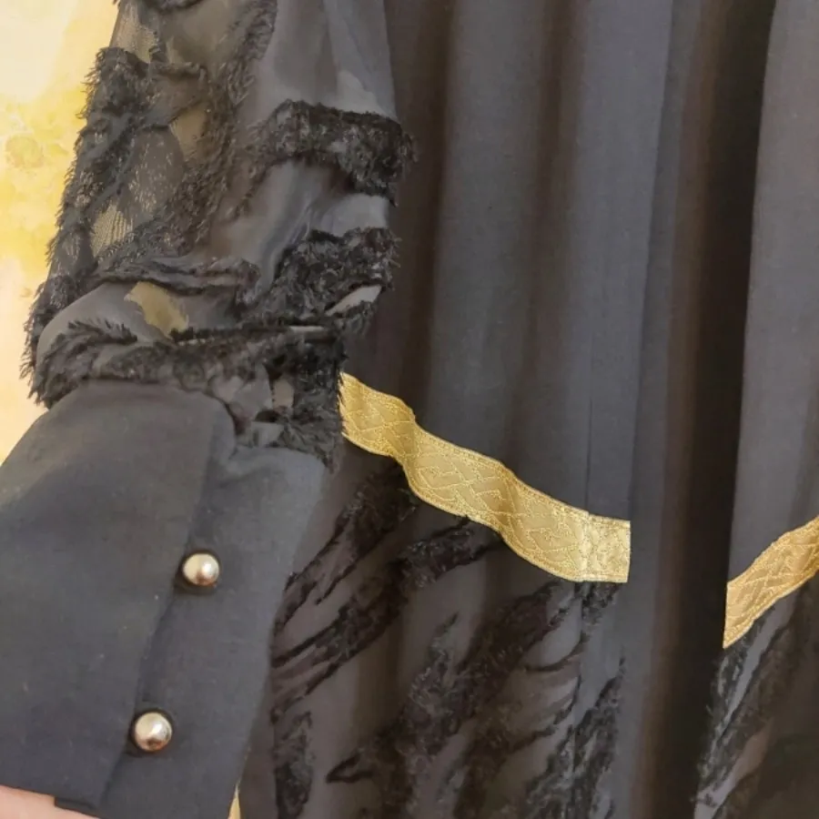 مانتو مشکی طلایی مجلسی