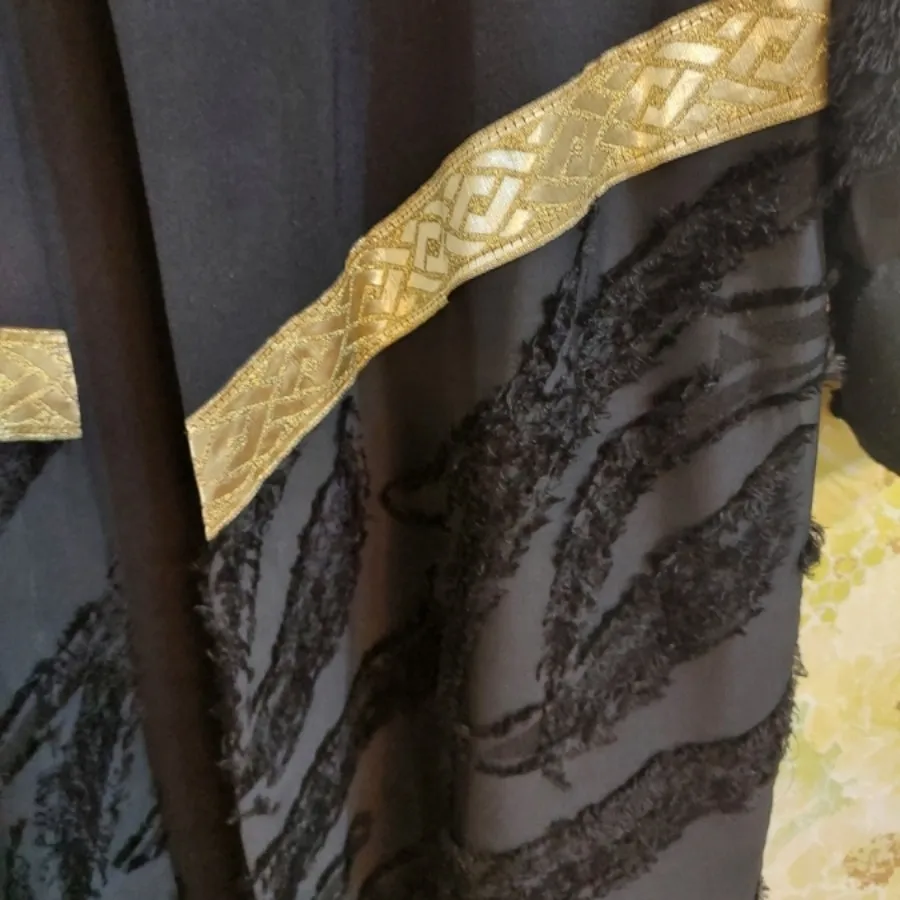 مانتو مشکی طلایی مجلسی