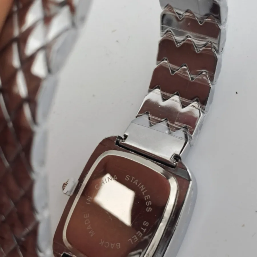 ساعت آکبند گوچی جذااااب