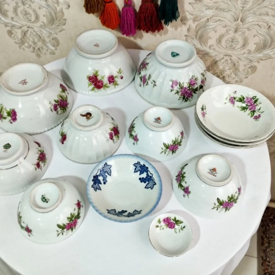 کاسه و پیاله گلسرخی