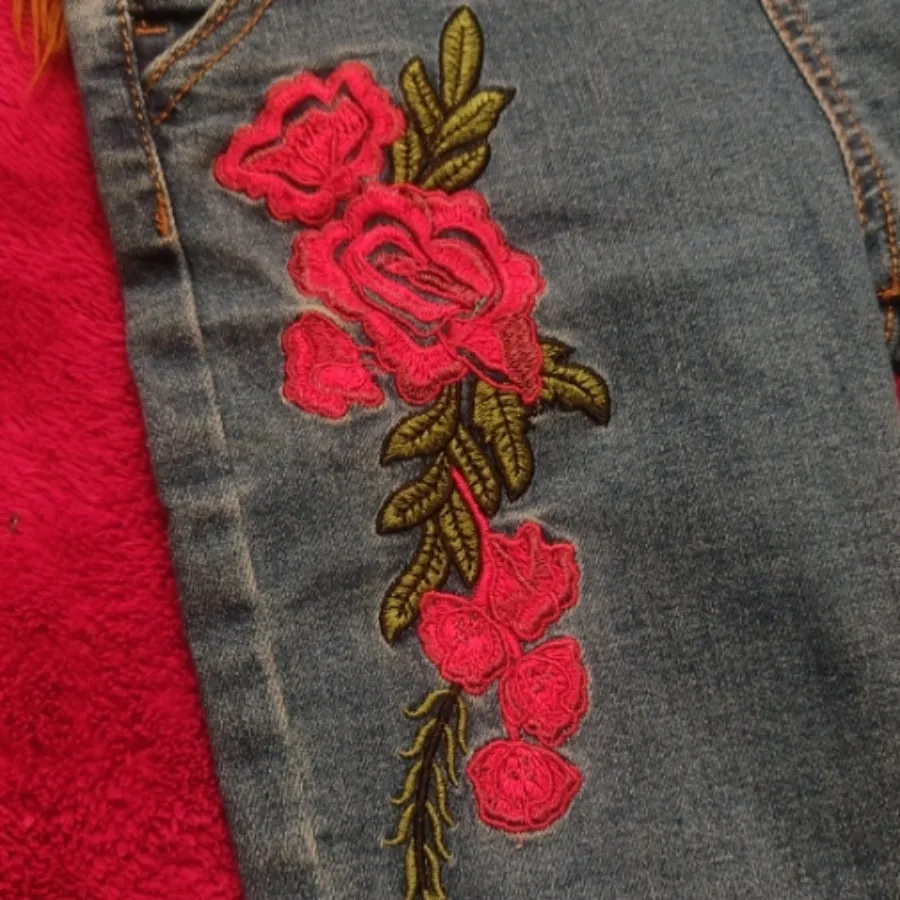 بیلر لی دخترانه