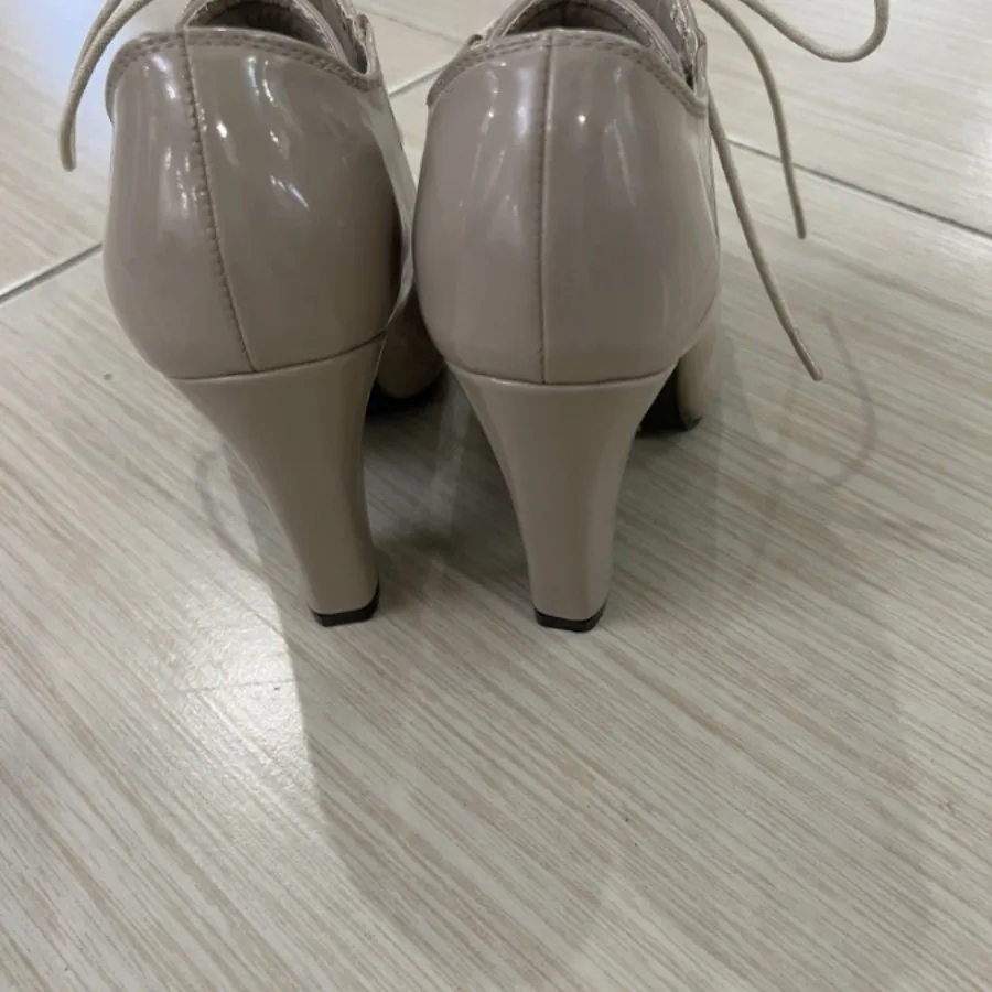 کفش پاشنه بلند وارداتی