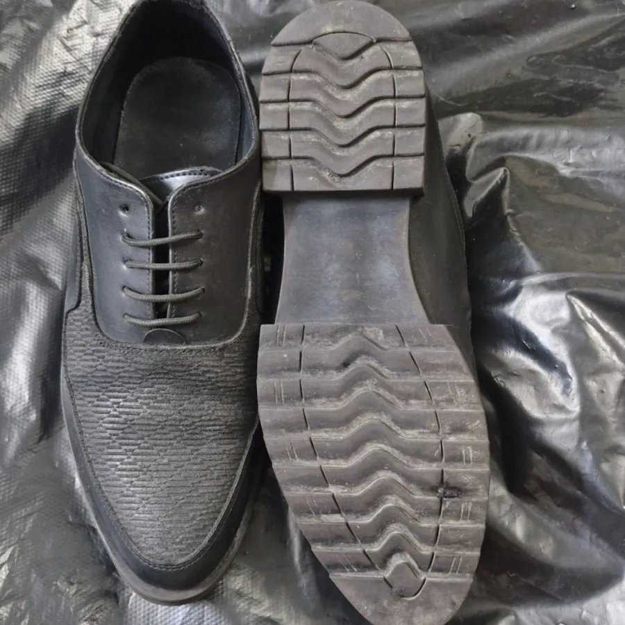 کفش چرم مردانه