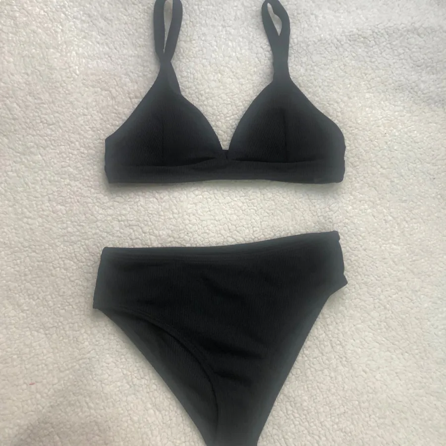 مایو مشکی شین